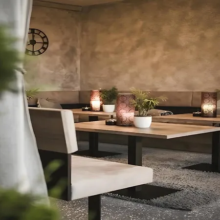 Boutique Erlacher Adults O Villandro