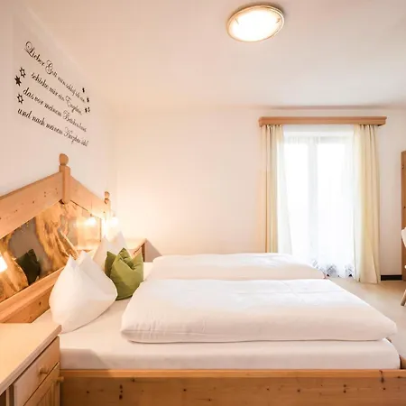 Boutique Erlacher Adults O